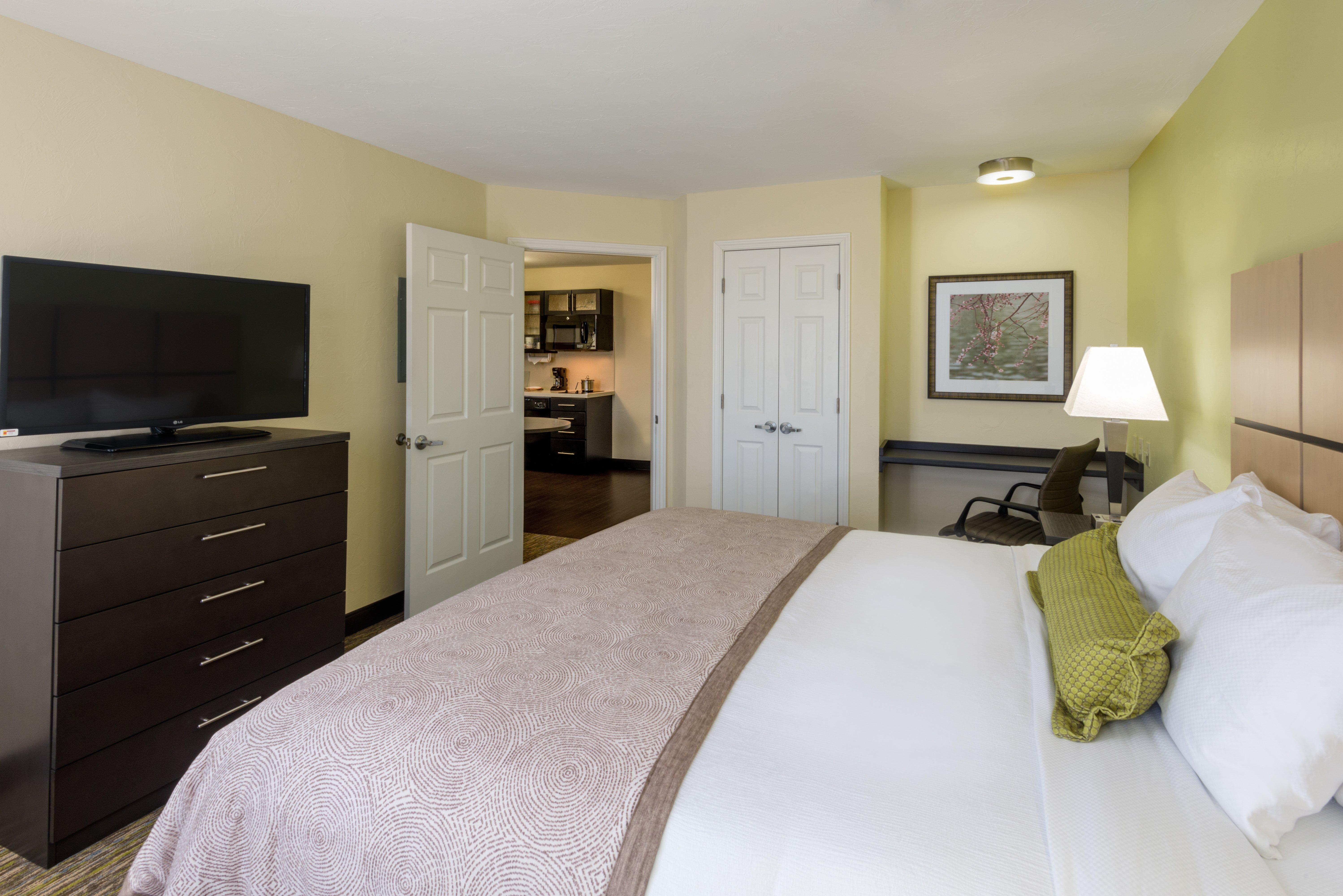 Candlewood Suites Del City By Ihg Kültér fotó