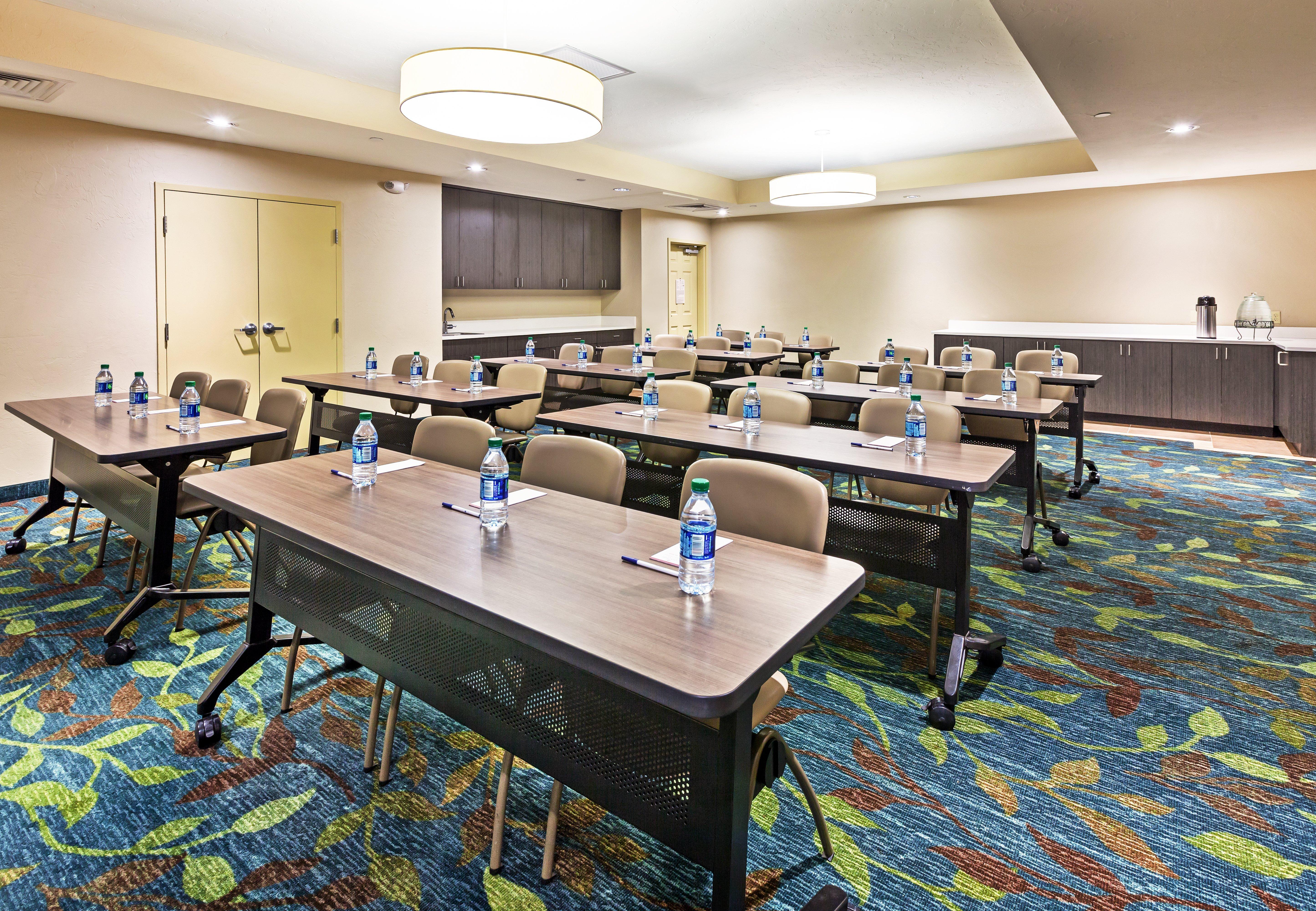 Candlewood Suites Del City By Ihg Kültér fotó